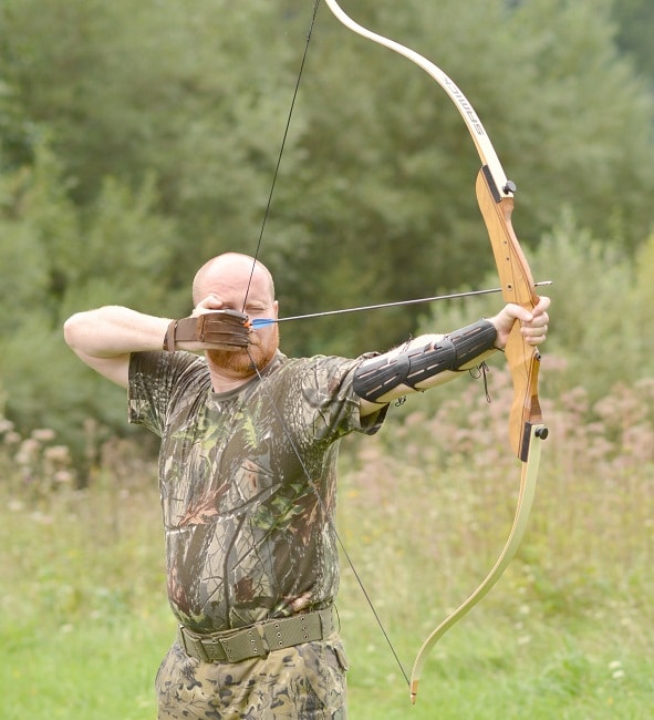 Why Every Prepper Needs a Recurve Bow | Alpha Survivalist